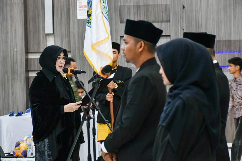 Illiza Lantik Pengurus Ikatan Keluarga Oemar Diyan 2025-2028