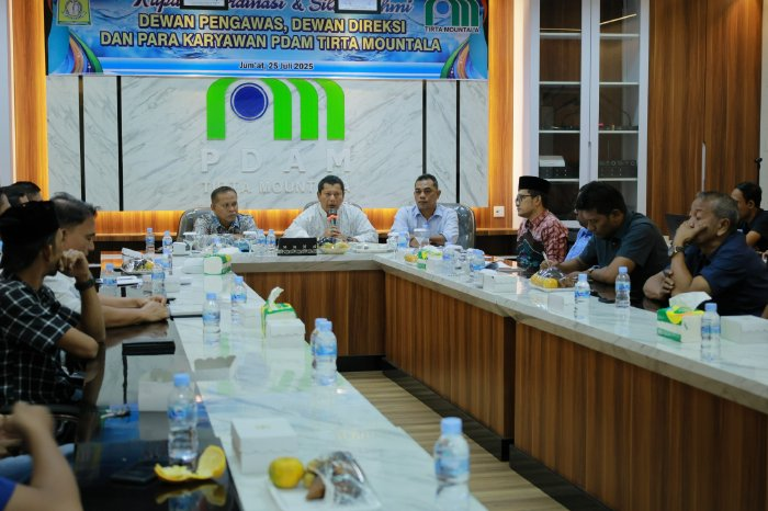 Sekda Aceh Besar Pimpin Rakor dan Silaturahmi Dengan Dewan Pengawas/ Direksi PDAM Tirta Mountala