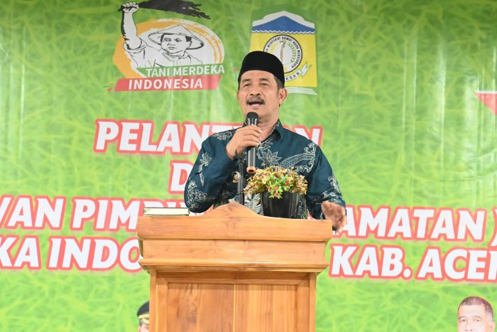 Wabup Syukri Lantik DPK Tani Merdeka Indonesia se-Aceh Besar