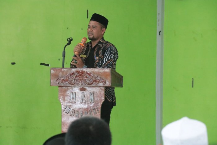 Kadisdik Dayah Aceh Besar Hadiri Tasyakur Kenaikan Tingkat/ Wisuda Kelulusan Santri Kecamatan Indrapuri dan Kuta Cotglie