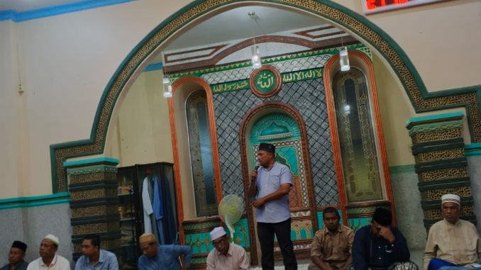 12 Bakal Calon Tuha Peut Gampong Periode 2025 -2031 mengikuti Test Baca Al-quran dan Penyampaian Visi dan Misi