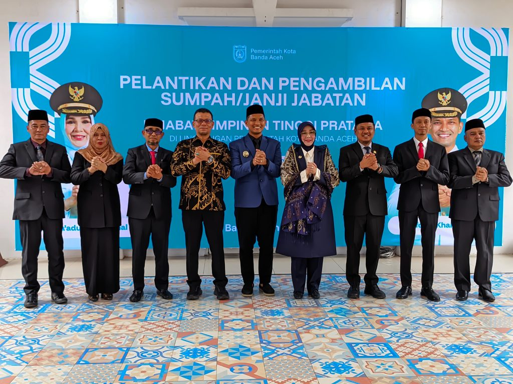 Wali Kota Illiza Lantik 4 Pejabat Baru: Harapan Baru, Semangat Baru!