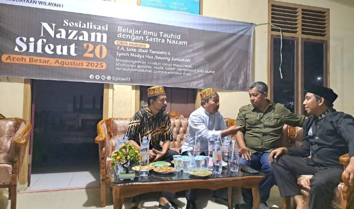 Plt Kadisdikbud Aceh Besar Buka Sosialisasi Nazam Sifeut 20 di Gampong Lamceu