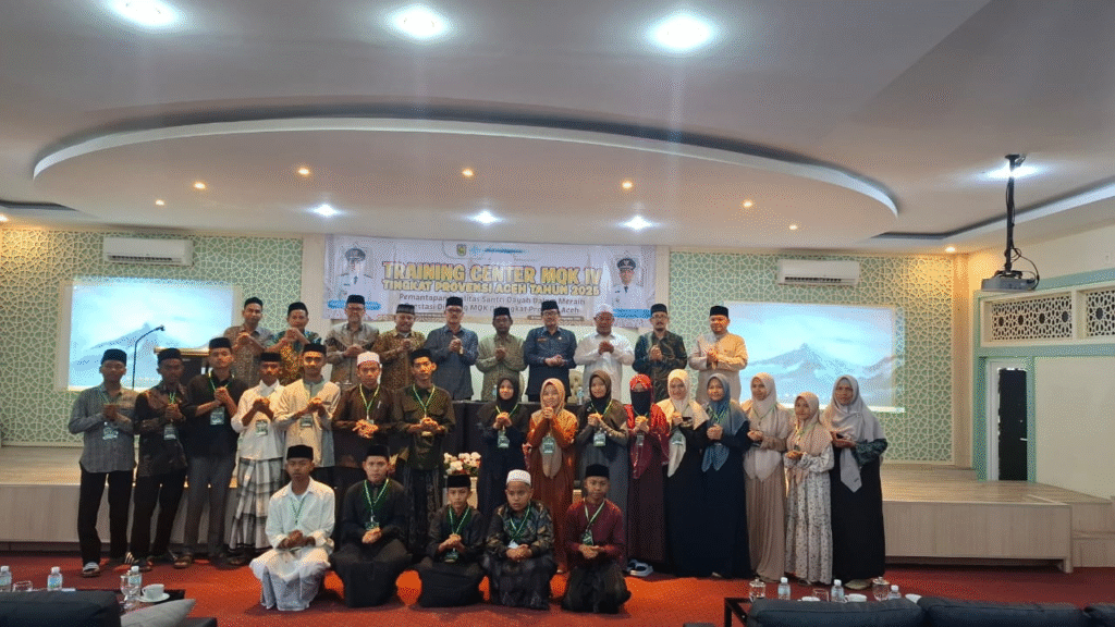 Santri Dayah Di Banda Aceh Mengikuti Training Center Dan Seleksi MQK IV Tingkat Provinsi Aceh