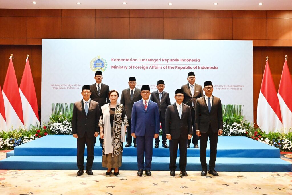 Menteri Luar Negeri RI Lantik Delapan Jabatan Pimpinan Tinggi Madya Baru di Lingkungan Kementerian Luar Negeri