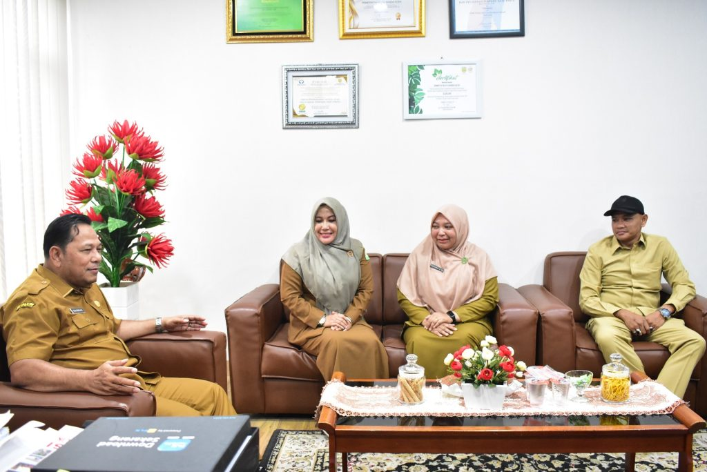 DPMPTSP dan UPTD SAMSAT Banda Aceh Perkuat Sinergi Pelayanan Publik