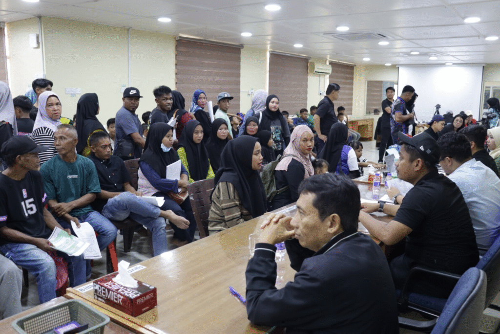 644 Pekerja Migran Indonesia di Sabahmas Terima Layanan Kekonsuleran dan Keimigrasian pada Program Outreach Konsulat RI Tawau