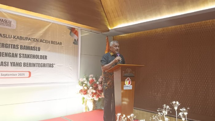 Kabankesbangpol Buka Penguatan Kelembagaan Bawaslu Aceh Besar