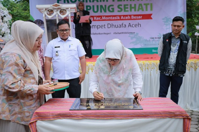 Plt Kadinkes Aceh Besar Launcing Kampung Sehati