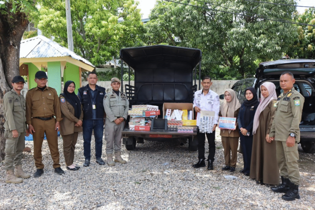 Berantas Rokok Ilegal, Satpol PP–WH Aceh Besar dan Bea Cukai Banda Aceh Gelar Operasi Gabungan