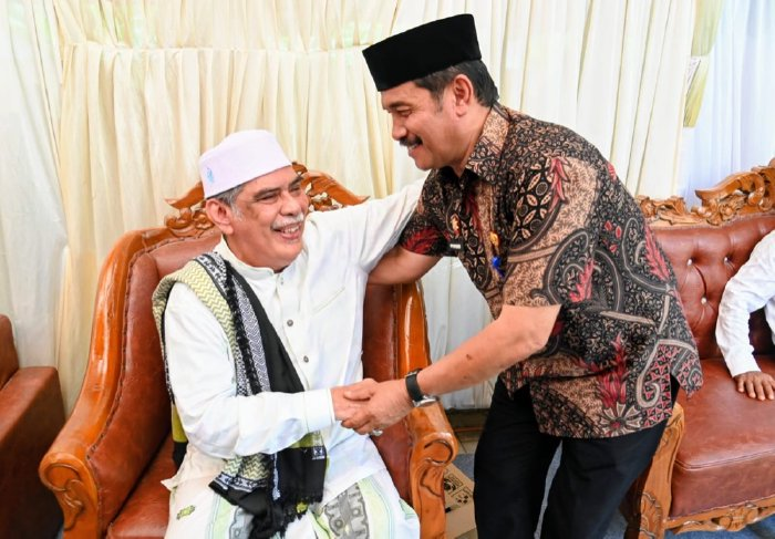 Wabup Aceh Besar Hadiri Peringatan Maulid Nabi di Dayah Ulee Titi