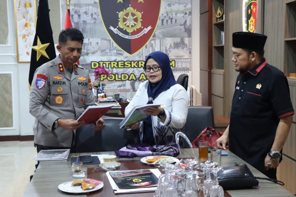 WhatsApp Image 2025-11-13 at 21.50.35