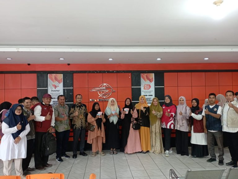 BLTS Kesra 2025 Mulai Disalurkan, Dinsos Monitoring Langsung di PT Pos Indonesia