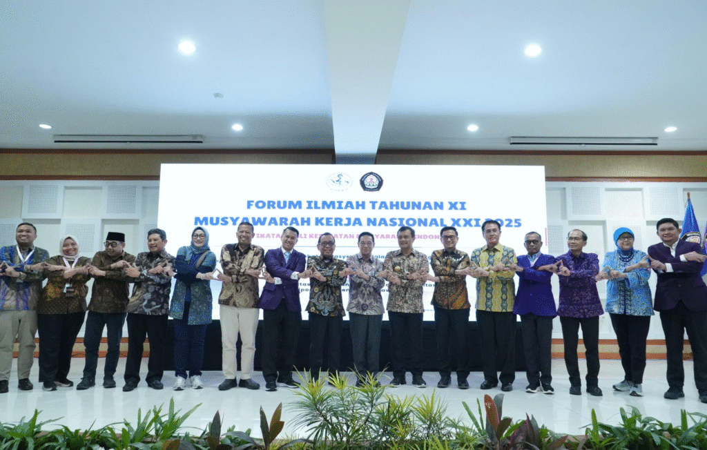 Tuntaskan TBC, Pemerintah Siapkan Perlindungan Sosial bagi Pekerja Informal