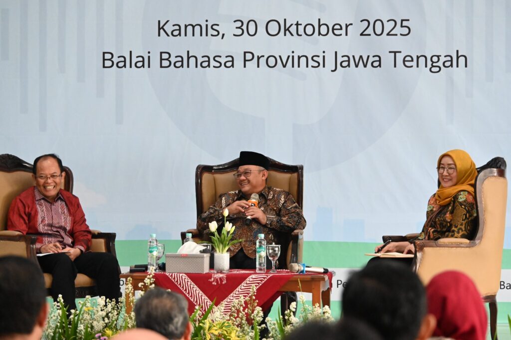 Mendikdasmen Tekankan Peran Bahasa dan Sastra sebagai Pilar Pembangunan Bangsa