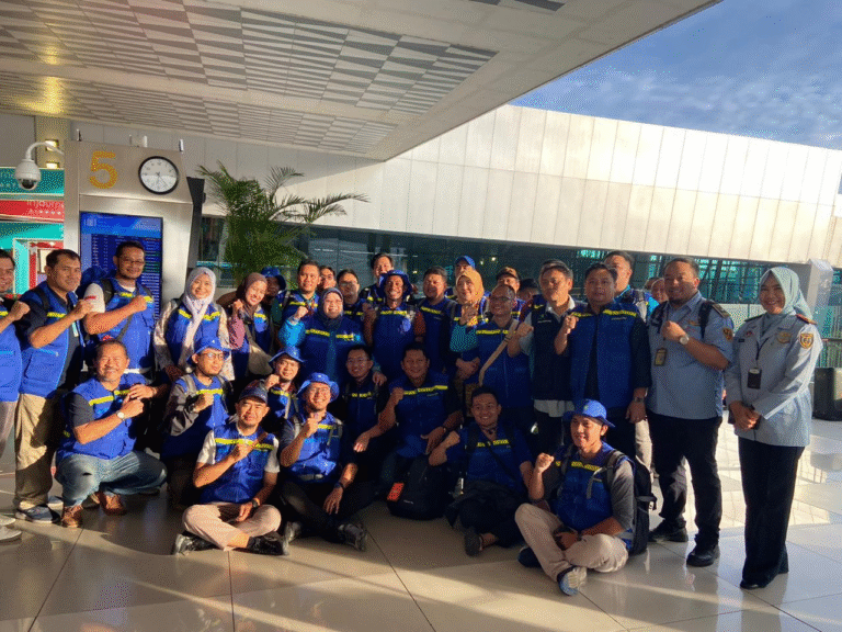 3.719 Relawan Kesehatan Dikerahkan, Layani Pengungsi di Ribuan Pos Pengungsian