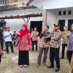 Wali Kota Banda Aceh Melalui Dinsos Salurkan Bantuan Korban Kebakaran Dayah Budi Muthmainnah