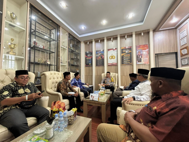 Perkuat Kolaborasi, Dinas Syariat Islam Banda Aceh Sambangi Polresta