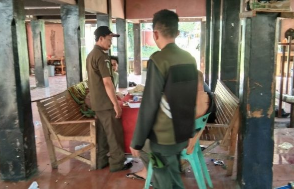 Tidak Berpuasa, Seorang Musafir Ditegur Satpol PP WH Kota Banda Aceh