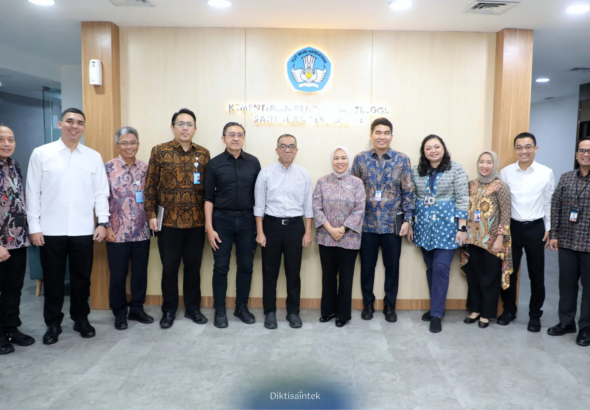 Kemdiktisaintek Dorong Transformasi Industri Nasional Berbasis Sains