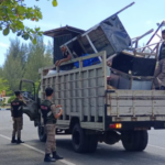 Dibiarkan di Atas Drainase, Puluhan Perlengkapan Dagang PKL Disita Satpol PP WH Kota Banda Aceh