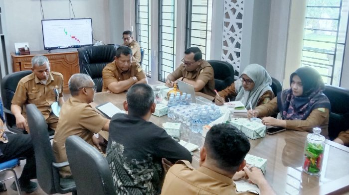 Sekda Aceh Besar Pimpin Pembahasan Standar Harga Satuan Tahun Anggaran 2027