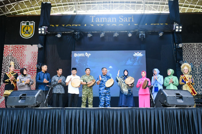 “Sinergi Jadi Kunci, Illiza Dorong Kolaborasi TNI AU dan Pemko untuk Keamanan dan Kemanusiaan”