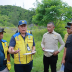 Bupati Aceh Besar dan Anggota DPR RI Tinjau Lokasi Pembangunan SPAM Regional di Leupung