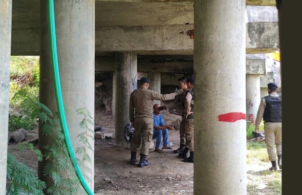 Tak Jelas Keperluannya, Seorang Pria Diminta Meninggalkan Underpass Beurawe