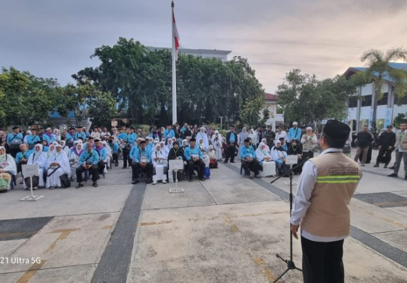 Pelepasan Kloter Terakhir, Lantunan Talbiyah Iringi 87 JCH