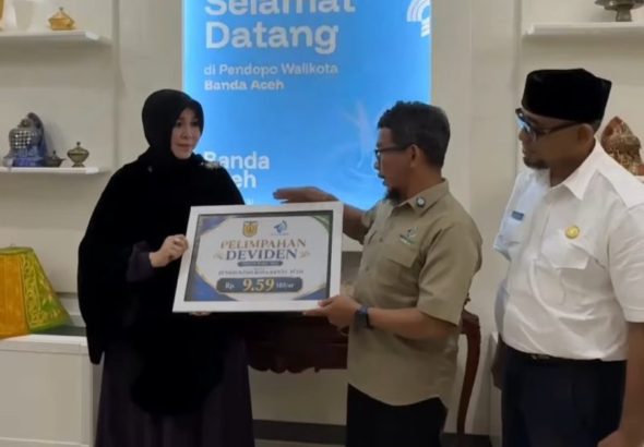 Pemko Banda Aceh Terima Dividen Perumdam Tirta Daroy