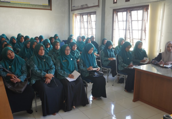 Wakil Ketua TP PKK Aceh Besar Minta PKK Kecamatan Perkuat Pembinaan Gampong Jelang Penilaian Gammawar dan Gelari Pelangi