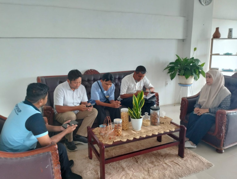 Tenaga Ahli DPRK Banda Aceh dan Dispersip Bahas Naskah Akademik Rancangan Qanun Penyelenggaraan Kearsipan