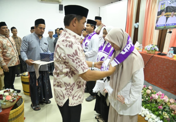 Pemkab Aceh Besar Umrahkan 22 Juara MTQ Aceh XXXVII