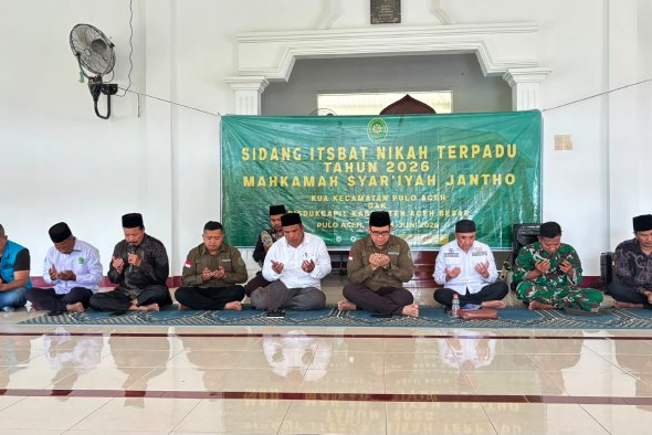 Setelah Itsbat Nikah, 47 Pasutri Pulo Aceh Terima Dokumen Adminduk Baru