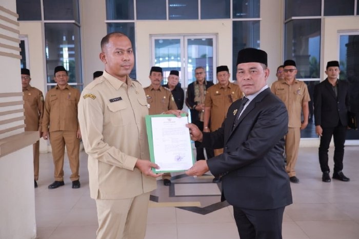 Bupati Tunjuk Ardiansyah sebagai Plt Sekwan DPRK Aceh Besar