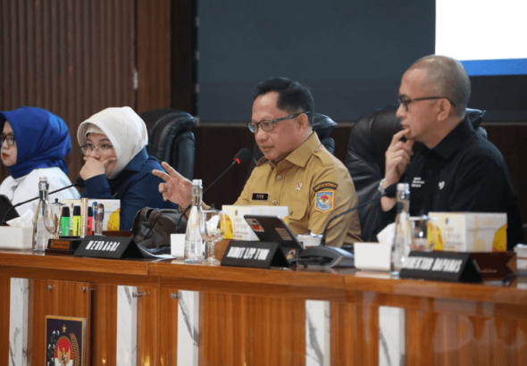 Mendagri Terbitkan Surat Edaran Imbau Pemda Fasilitasi Nobar Piala Dunia untuk Gerakkan Ekonomi