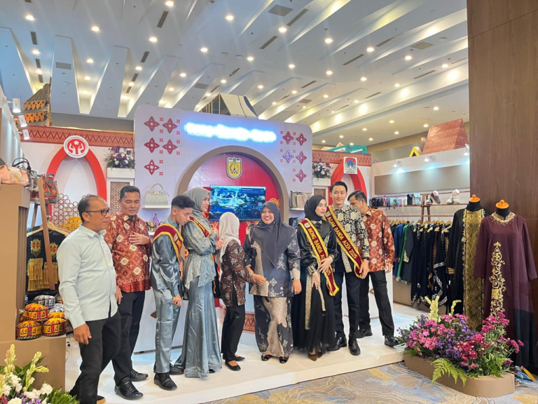 Stand Banda Aceh Promosikan Produk Unggulan Daerah di Indonesia City Expo 2026