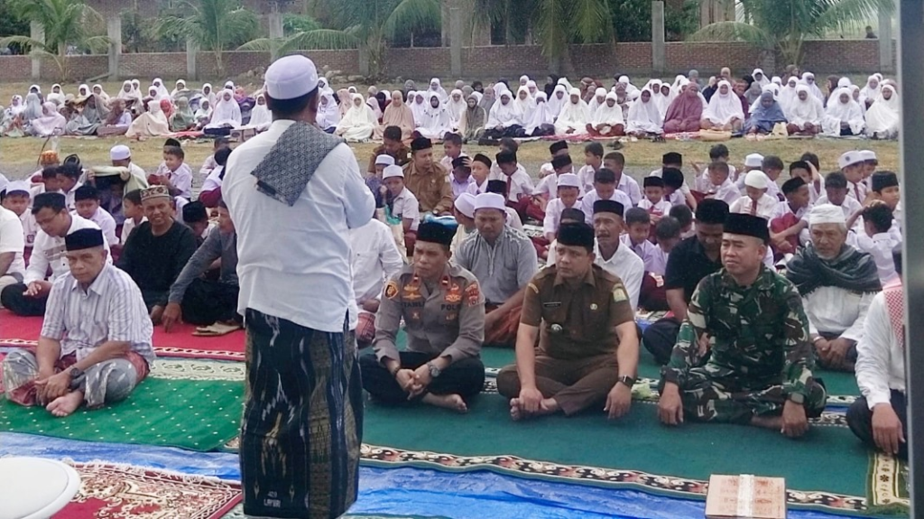 Ratusan Masyarakat Darul Kamal Gelar Shalat Istisqa, Hujan Turun Saat Doa Dipanjatkan