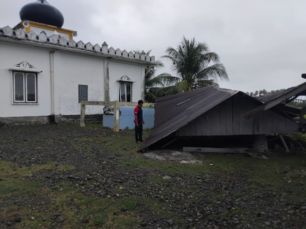 BPBD Aceh Besar Tangani 7 Kejadian Baru Akibat Angin Kencang