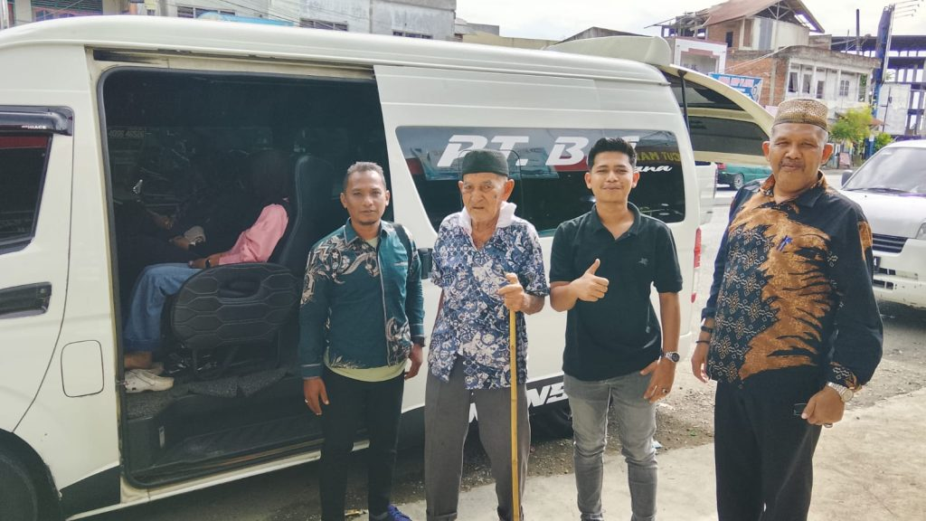 Dinas Sosial Kota Banda Aceh Tindak Lanjuti Informasi Viral, Lansia Asal Pidie Dipulangkan ke Daerah Asal