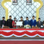 Legislatif dan Eksekutif Tandatangani Persetujuan Bersama Raqan Perubahan APBK Banda Aceh Tahun 2026